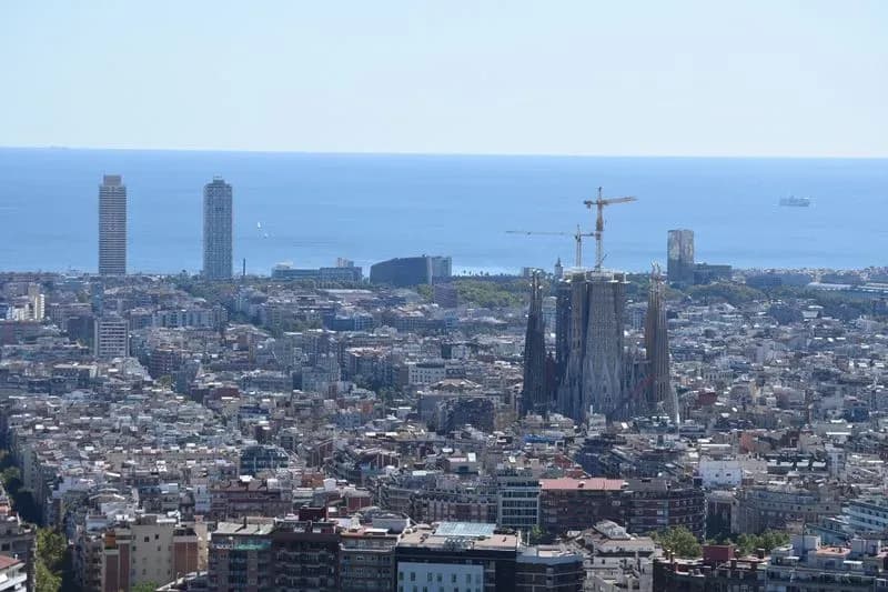Consigna de equipaje en Passeig de Gràcia, Barcelona · Lockercity — foto 3