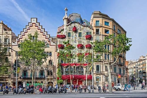 Deposito Bagagli su Passeig de Gràcia, Barcellona: A Pochi Passi da Casa Batlló e La Pedrera